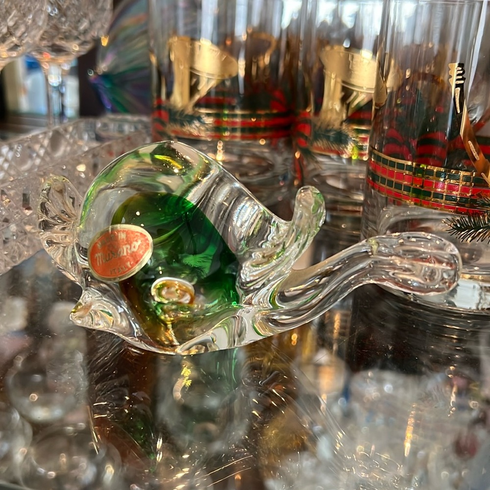 Murano Green Glass Turtle Figurine Paperweight – Authentic Venetian Art Glass